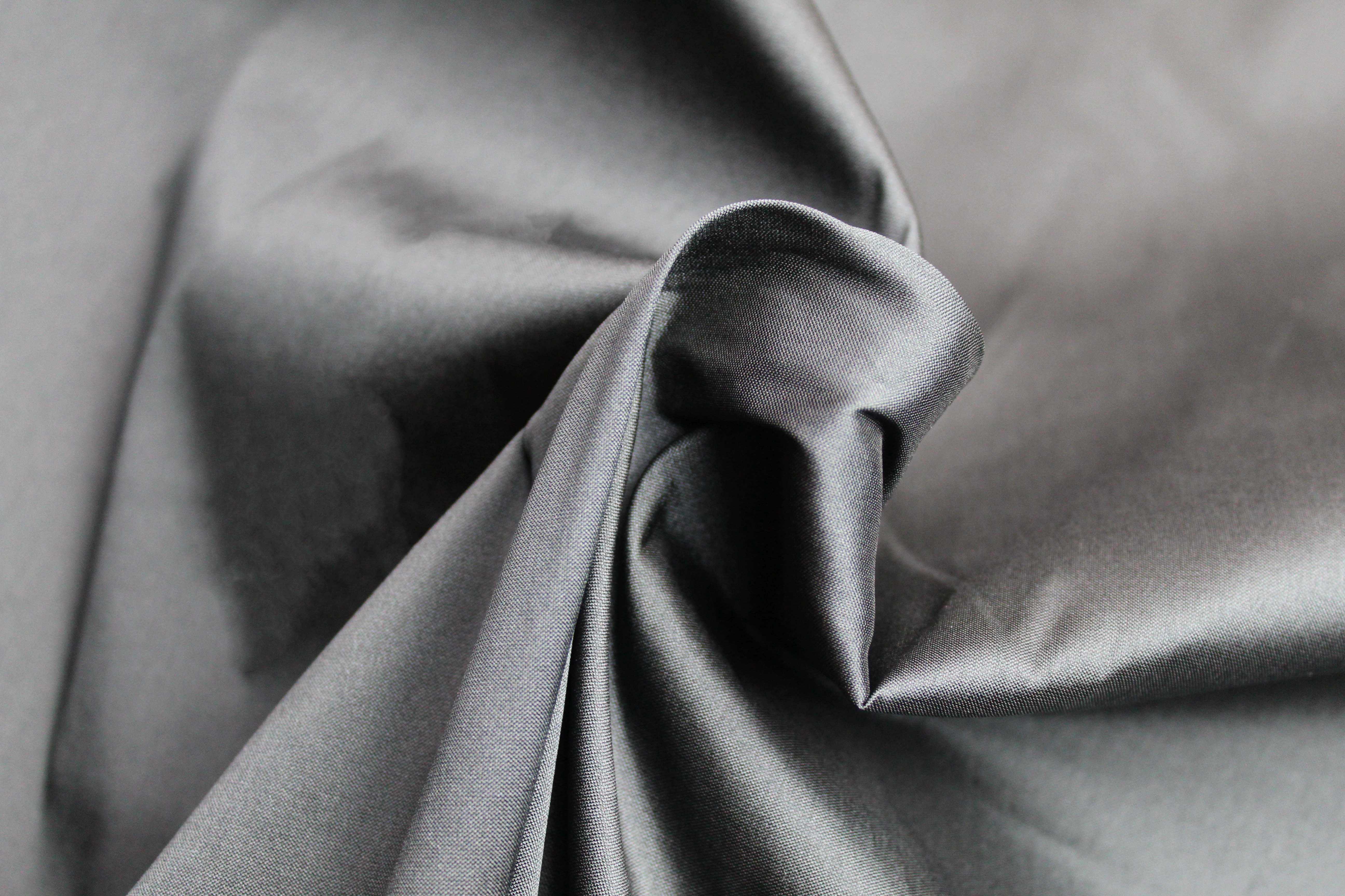 POLY TAFFETA - BLACK (1103)